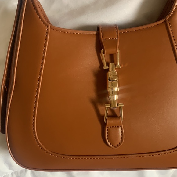 Amazon Shoulder Bag - Picture 3 of 6